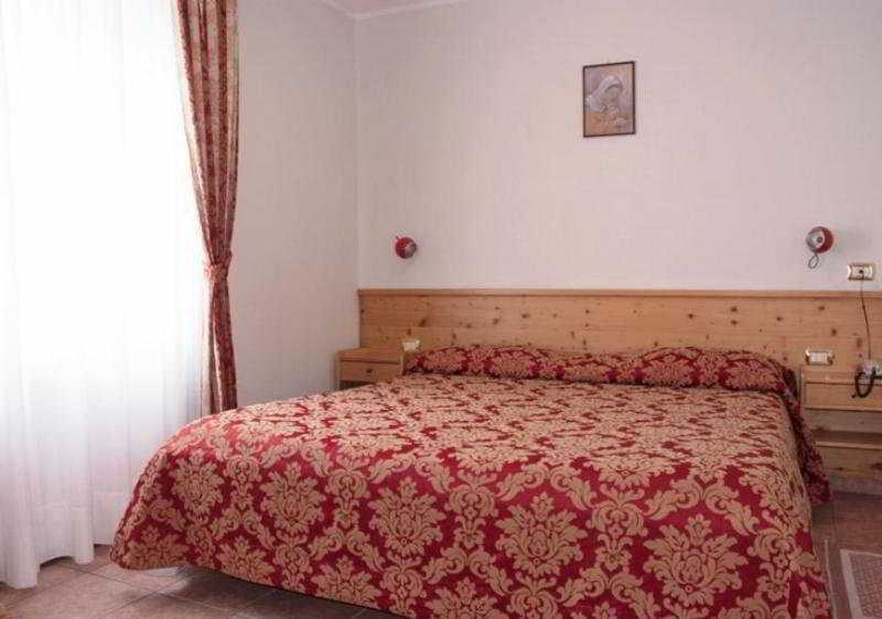Albergo Eden Passo del Tonale Eksteriør bilde