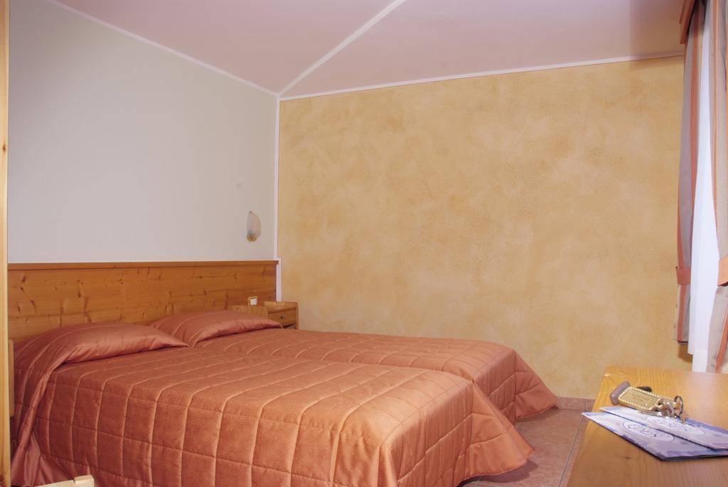 Albergo Eden Passo del Tonale Eksteriør bilde